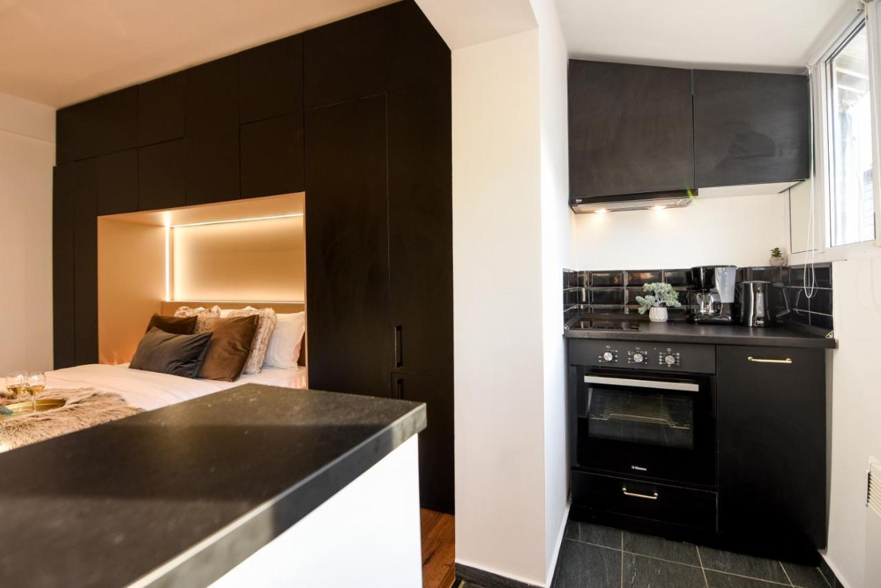 בוקרשט Calea Victoriei Modern Studio - Escape In The City Center מראה חיצוני תמונה